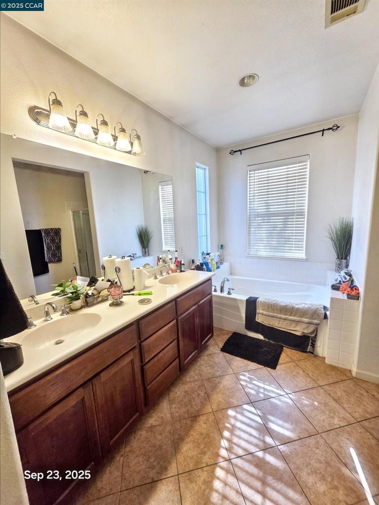 HILLTOP - Residential