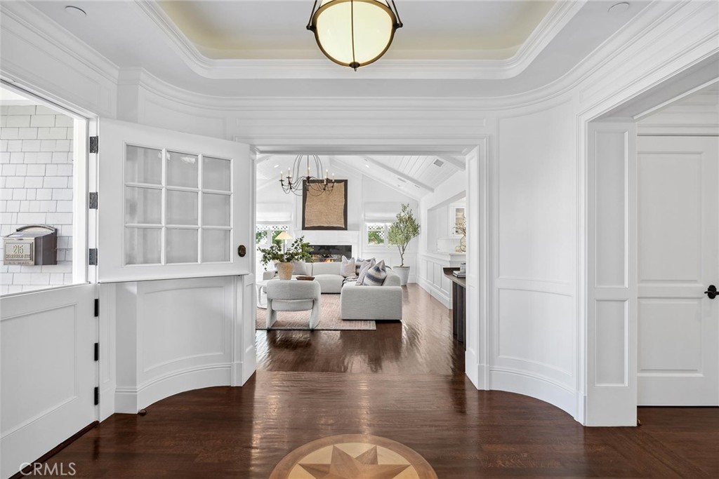 Corona del Mar South of PCH (CDMS) - Residential