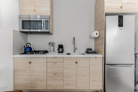 Tiny photo for 145 147 Hollywood Avenue, Oxnard, CA 93035 (MLS # V1-38203)