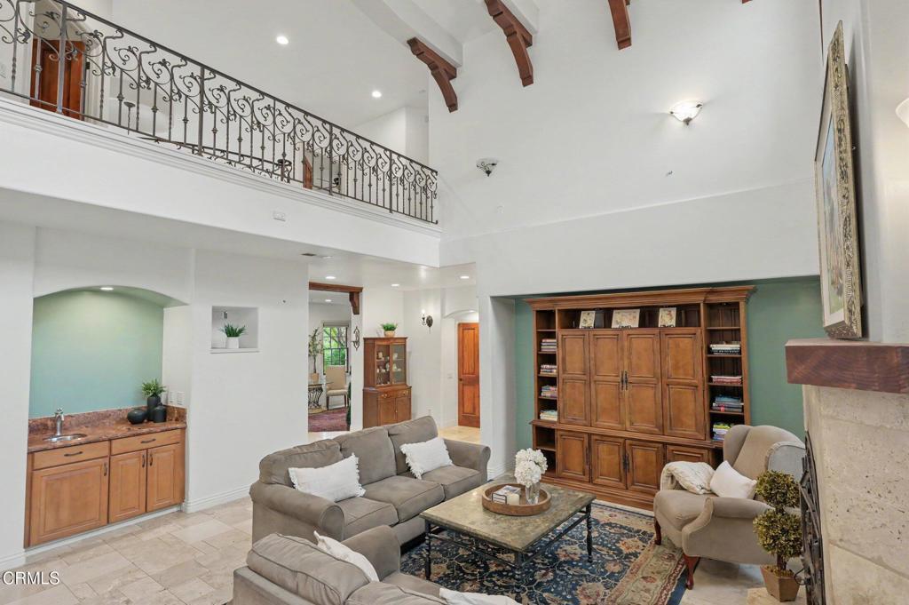 3186 Calle De Debesa