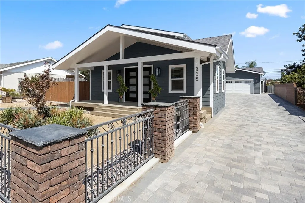 Whittier, California 90605, United States, 7 Bedrooms Bedrooms, ,6 BathroomsBathrooms,Residential,Active,212375