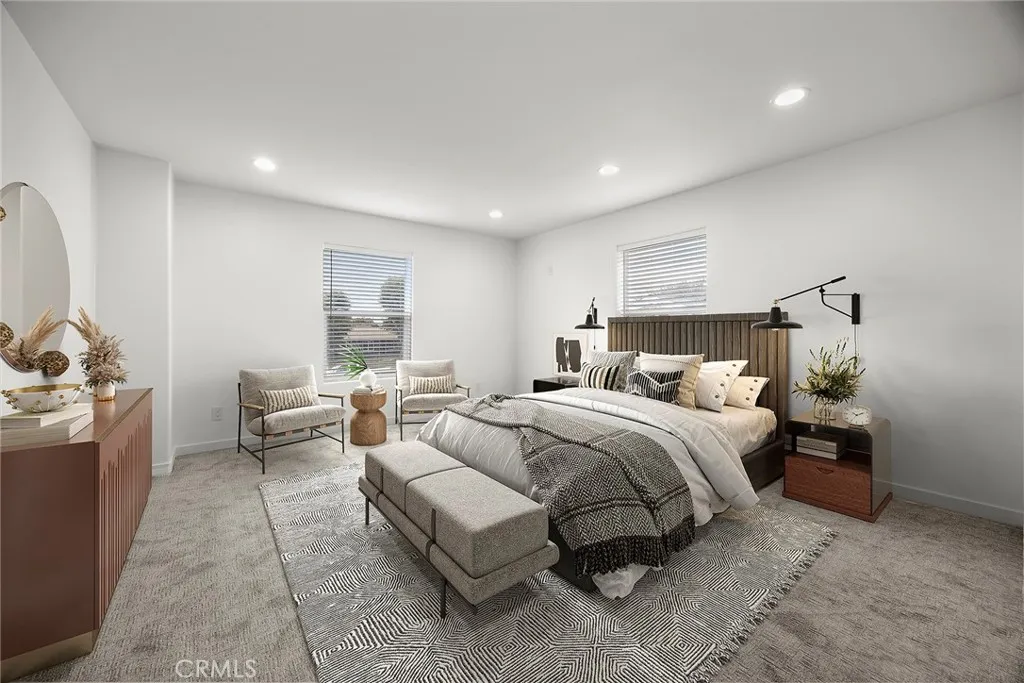 Whittier, California 90605, United States, 7 Bedrooms Bedrooms, ,6 BathroomsBathrooms,Residential,Active,212375