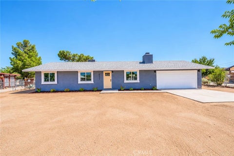 Photo of 10577 Tecopa RD, Apple Valley, CA 92308 (MLS # IV26203999)