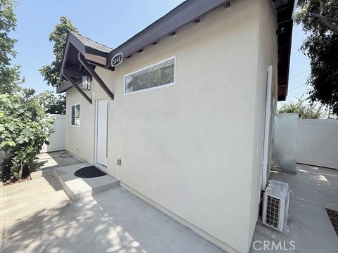 Photo of 5646 ANDASOL Avenue, Encino, CA 91316 (MLS # GD26134986)
