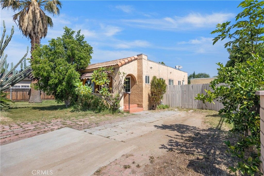 Photo of 4831 Jurupa Ave, Riverside, CA 92504 (MLS # PW26094937)