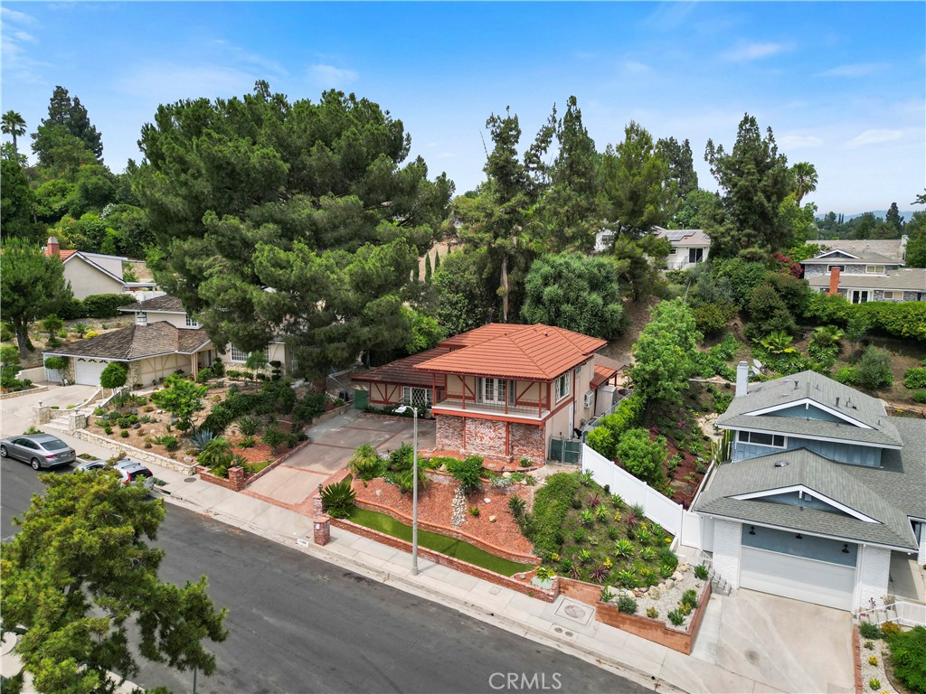 11300 Dulcet Avenue