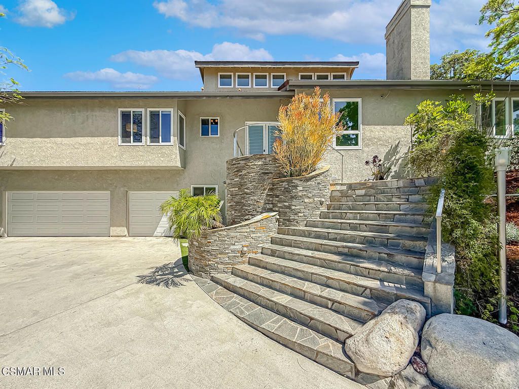 Photo of 2471 La Granada Drive, Thousand Oaks, CA 91362 (MLS # 226001619)