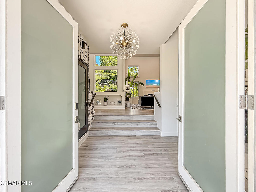 2471 La Granada Drive