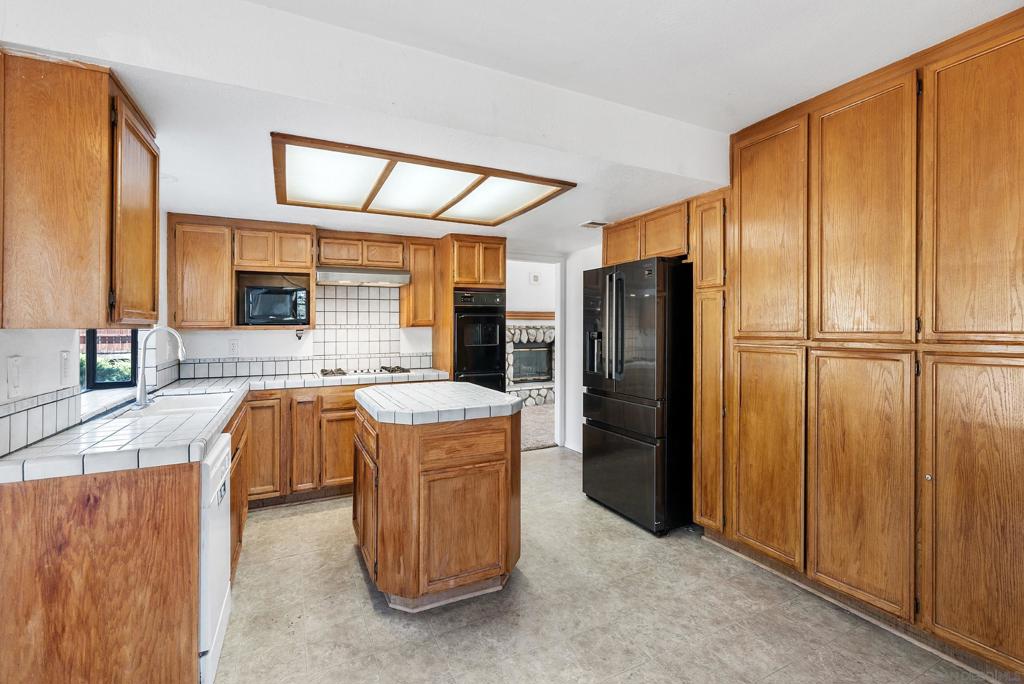 Ramona - Residential