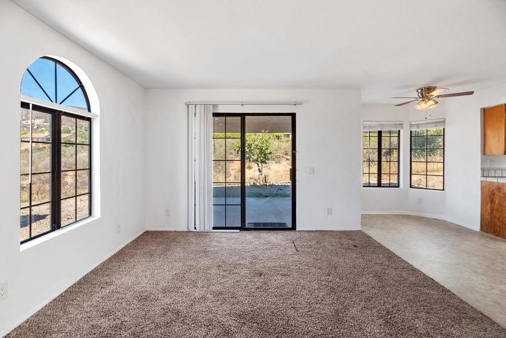 Ramona - Residential