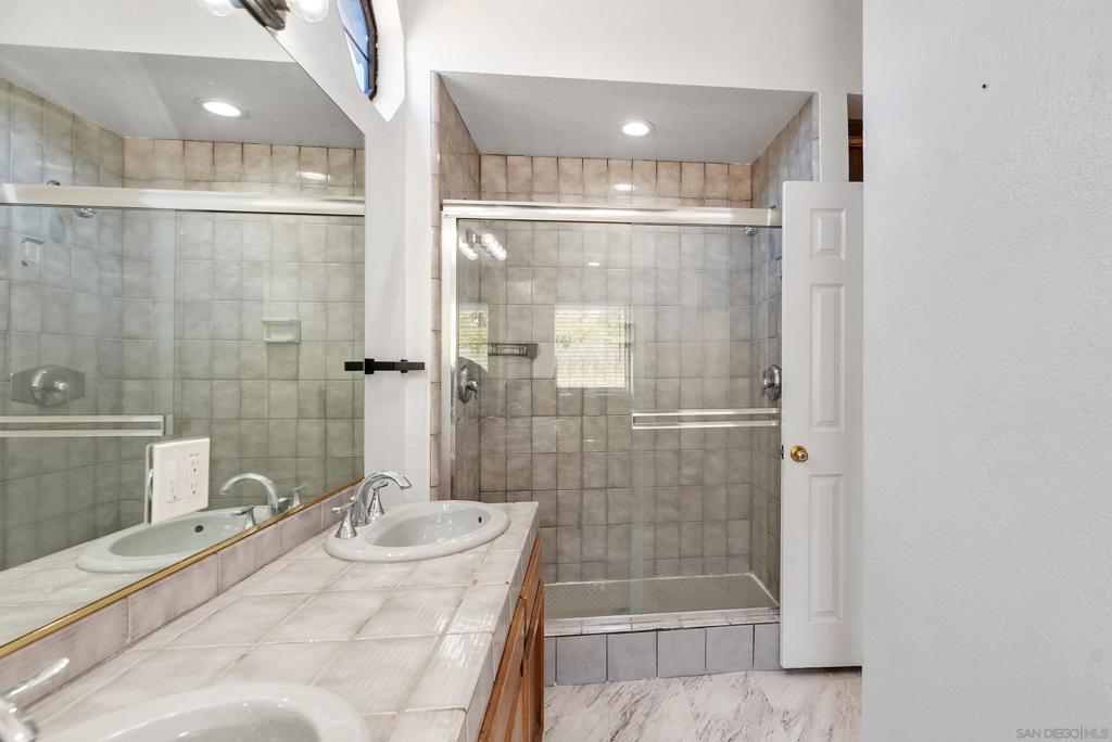 Ramona - Residential