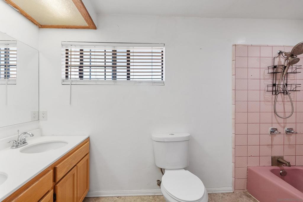 Ramona - Residential