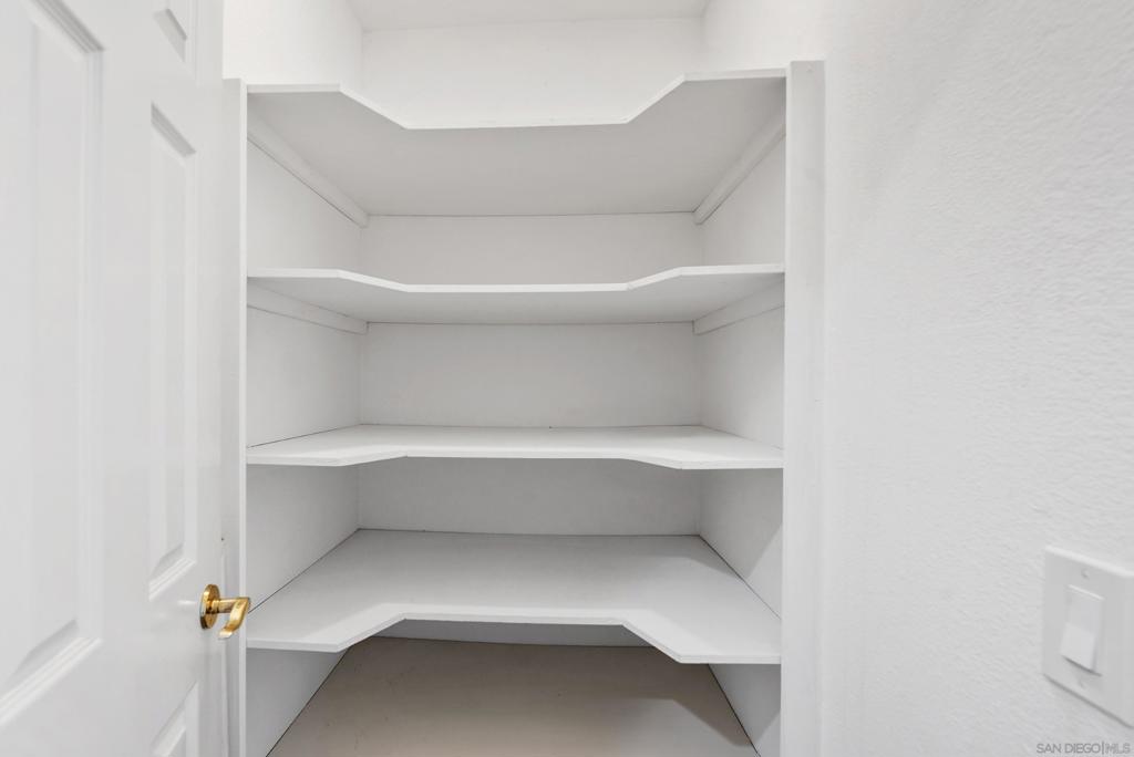 Ramona - Residential