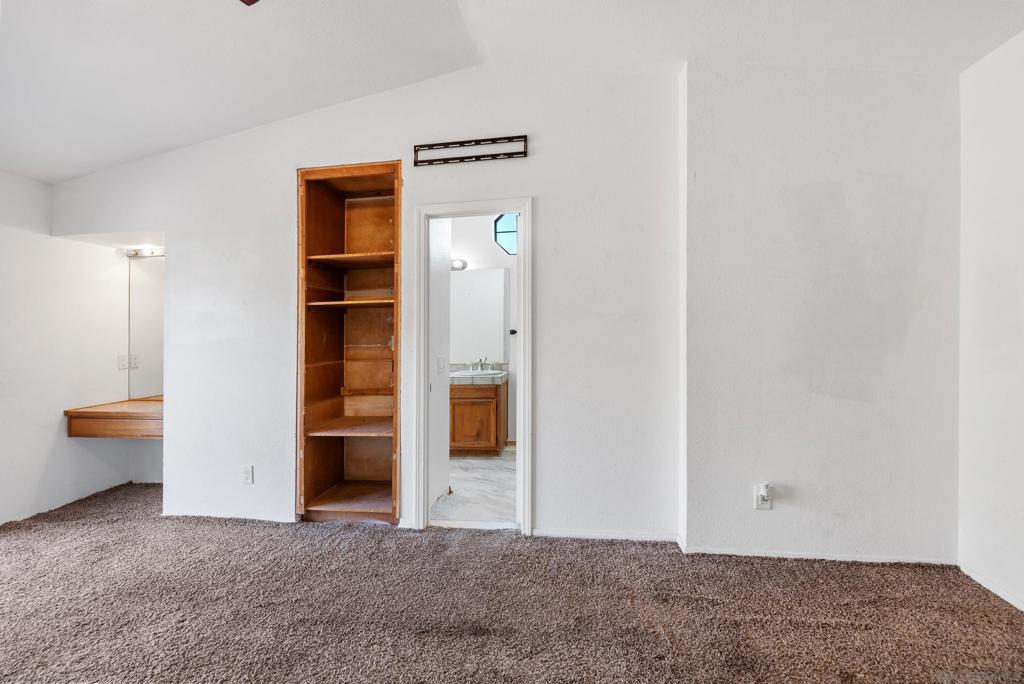 Ramona - Residential