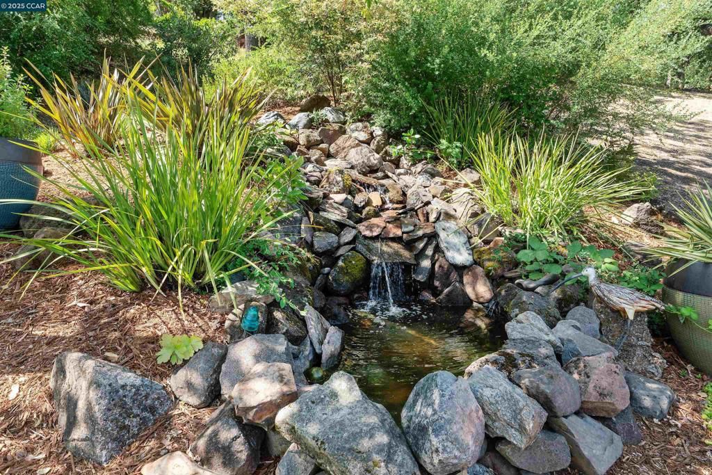listing image 130721824801486113973