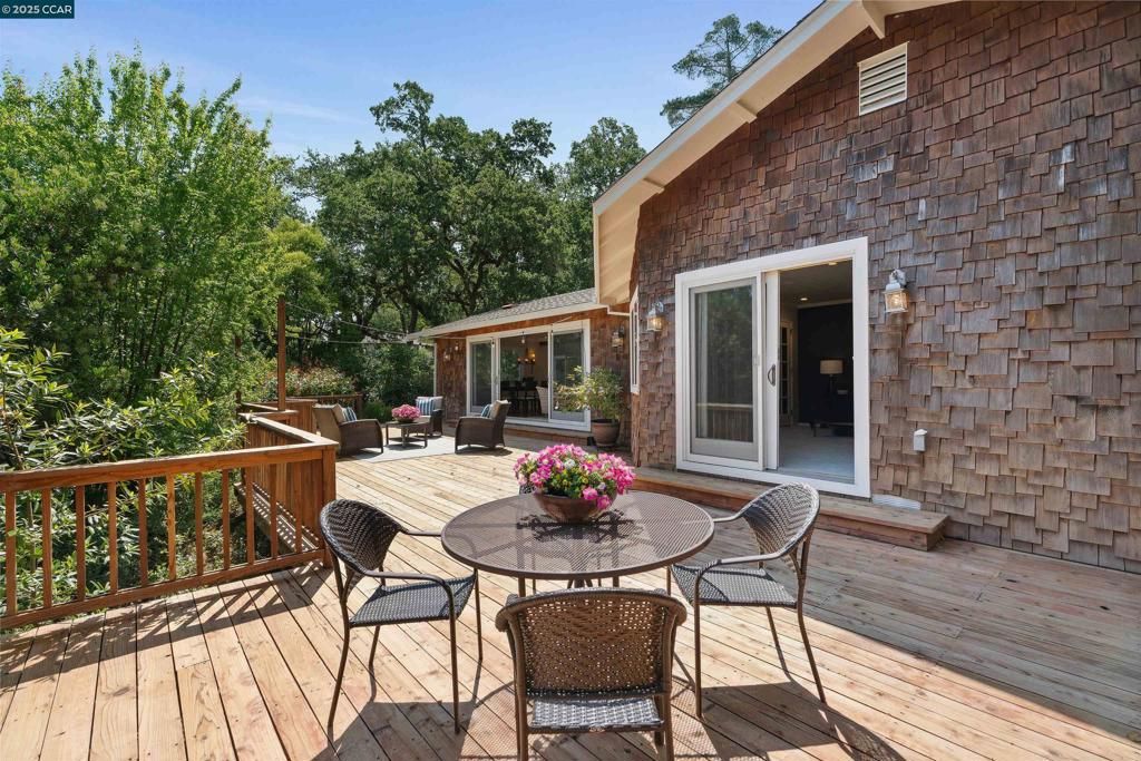 listing image 130723647302040554597
