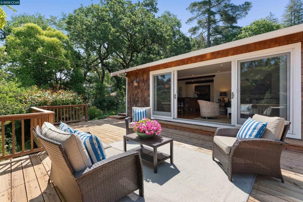 listing image 130723497962628619625