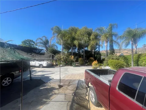 7751 Arvilla Avenue, Sun Valley, CA 91352 - MLS#: SR25153198