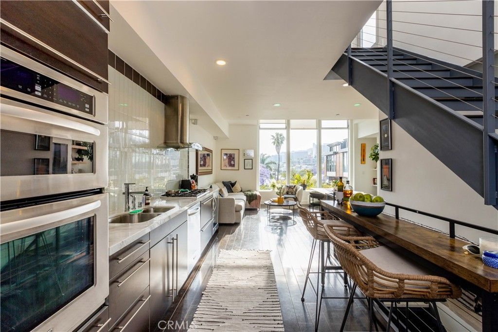 Photo of 1250 N Harper Avenue #306, West Hollywood, CA 90046 (MLS # GD25197474)