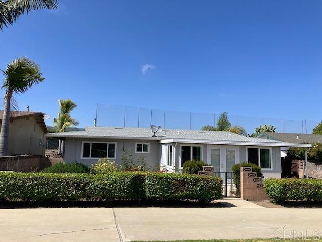 1553 La Casita Drive