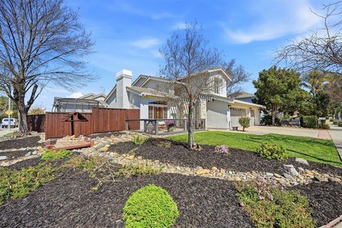 Photo of 705 Barrett Avenue, Morgan Hill, CA 95037 (MLS # ML82037703)