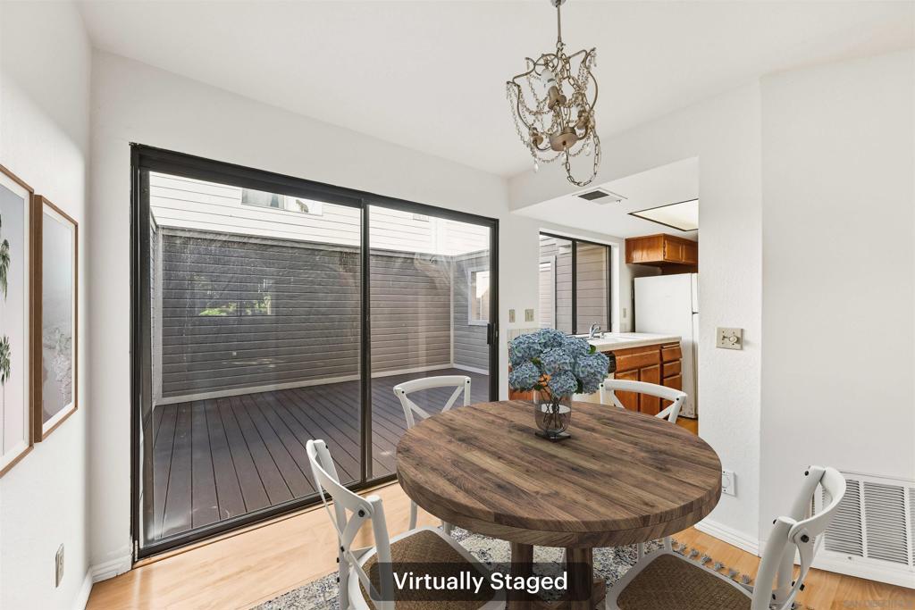 9260 Towne Centre Dr 17