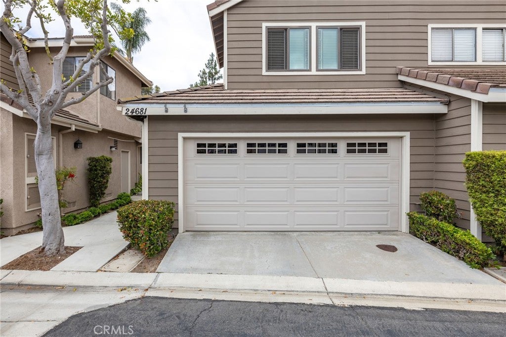 24681 Sutton