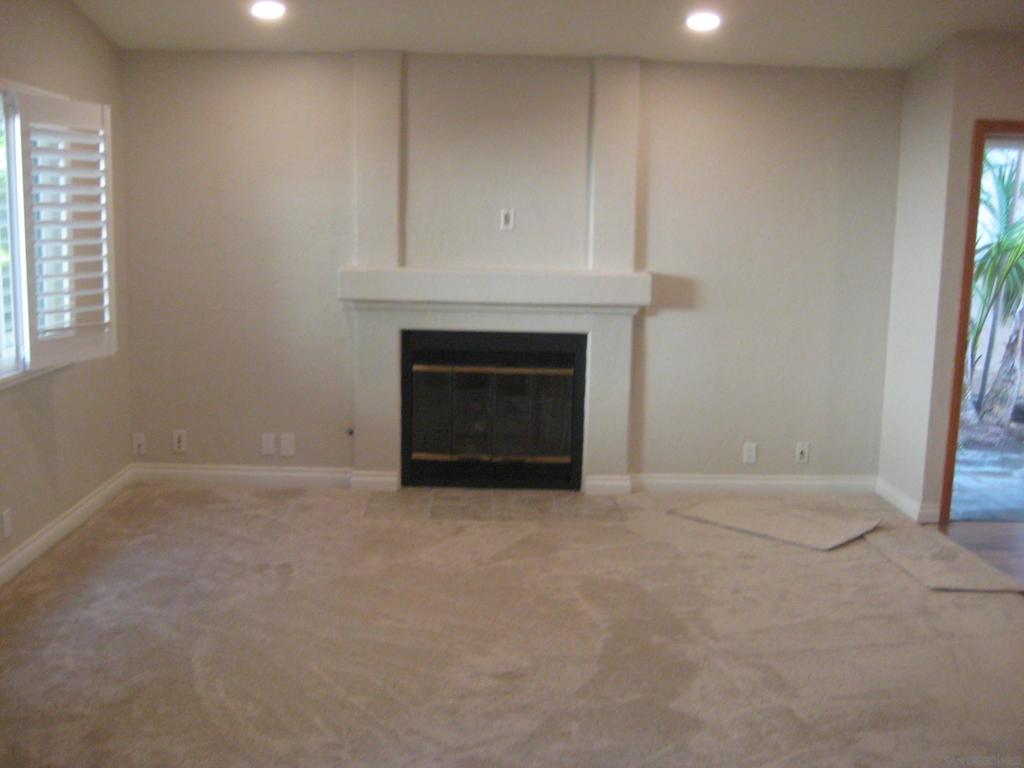 4137 Caminito Davila