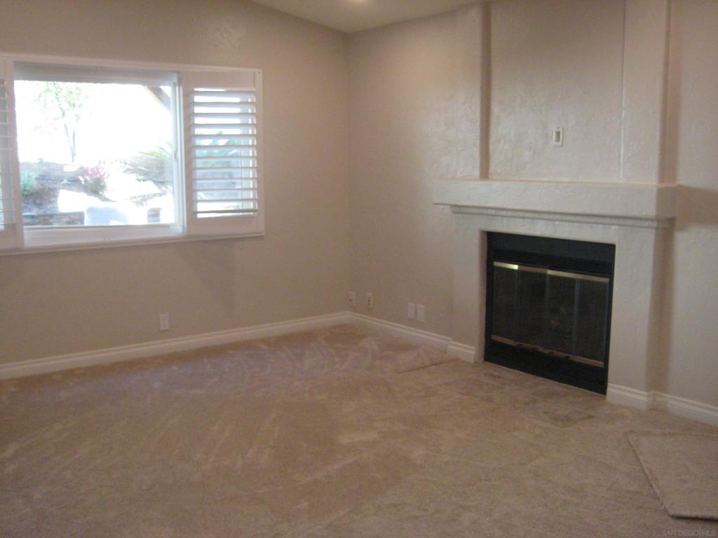 4137 Caminito Davila