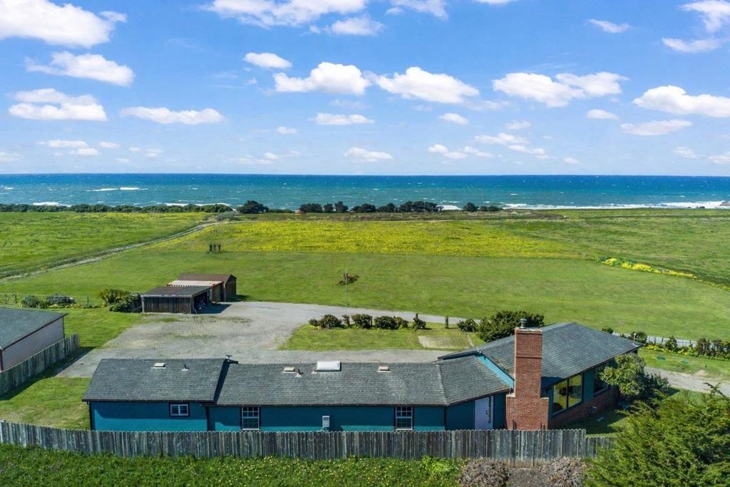 Photo of 1263 Reservoir Road, Pescadero, CA 94060 (MLS # ML82039887)