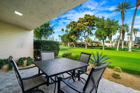 Photo of 75762 Valle Vista, Indian Wells, CA 92210 (MLS # 219152760DA)