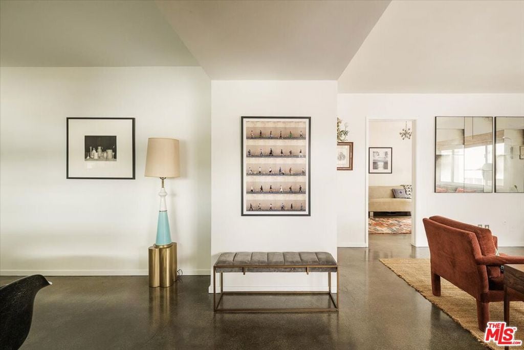 4343 Finley Avenue 2