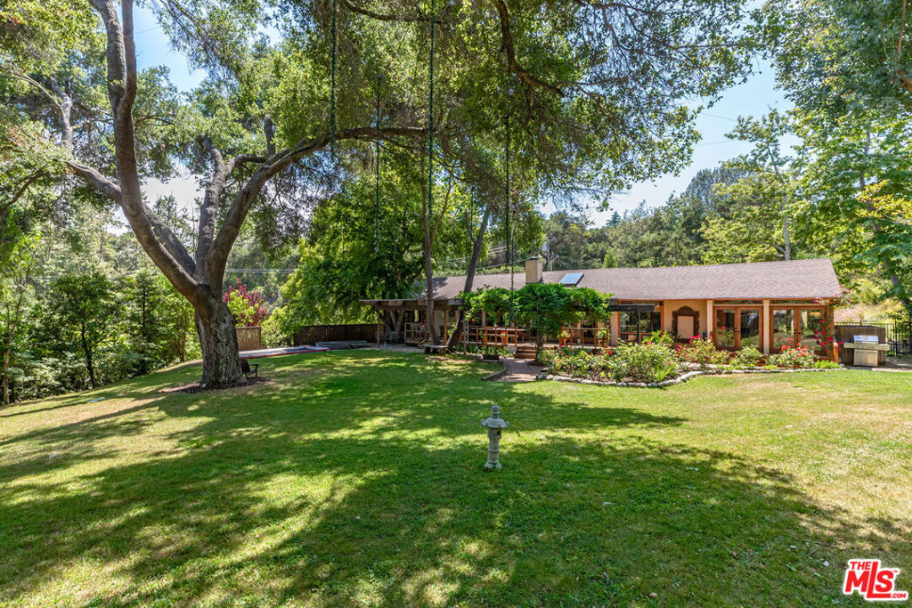 1064 Meadows End Drive