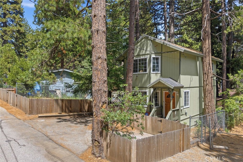 2543 Whispering Pines
