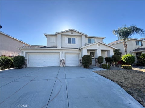 Photo of 43939 Amazon Street, Hemet, CA 92544 (MLS # CV26203116)