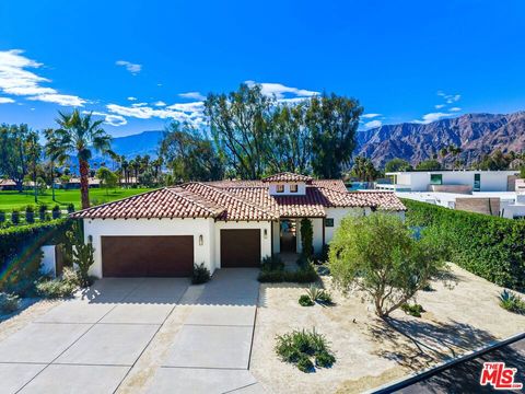 Photo of 78101 San Timoteo Street, La Quinta, CA 92253 (MLS # 26653139)