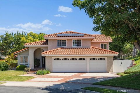 24951 Avenida Bancal Lake Forest CA 92630