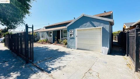 Photo of 1929 Lincoln Avenue Ave, Richmond, CA 94801 (MLS # 41104111)
