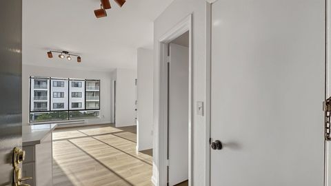 4 Anchor Drive F331 Emeryville CA 94608