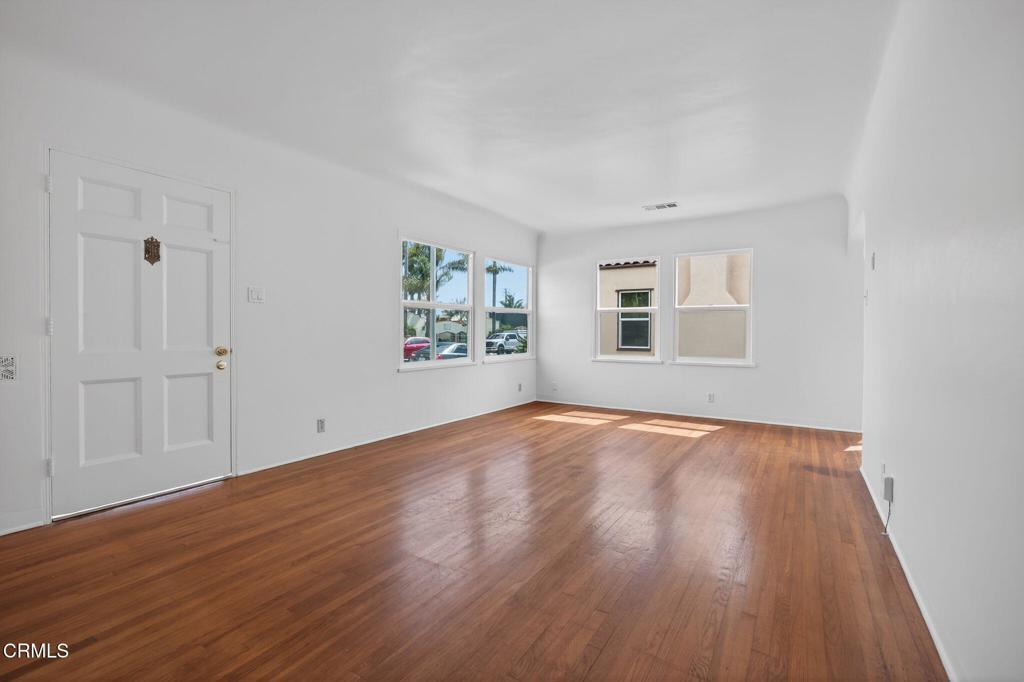 75 N Santa Rosa Street