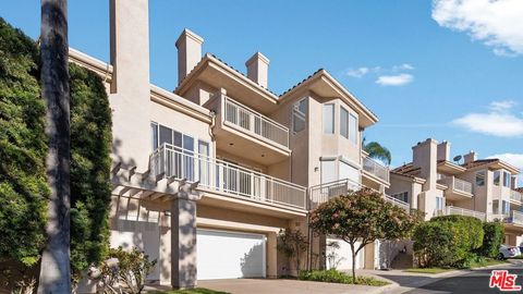 Photo of 696 Palisades Drive, Pacific Palisades, CA 90272 (MLS # 26664469)