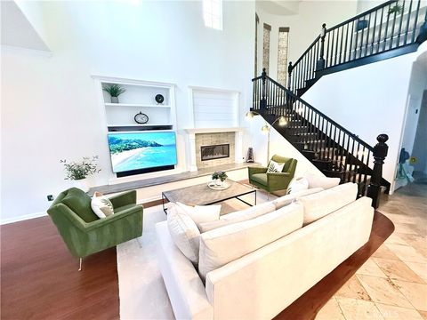 Tiny photo for 32 Marisol, Newport Coast, CA 92657 (MLS # OC25262149)