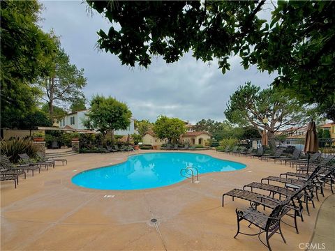 Tiny photo for 32 Marisol, Newport Coast, CA 92657 (MLS # OC25262149)