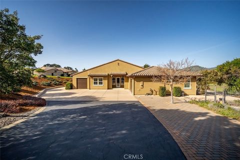 Tiny photo for 440 Slender Rock Place Pl, San Luis Obispo, CA 93405 (MLS # SC26005564)