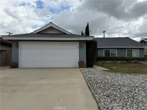 MLS: CV26074672