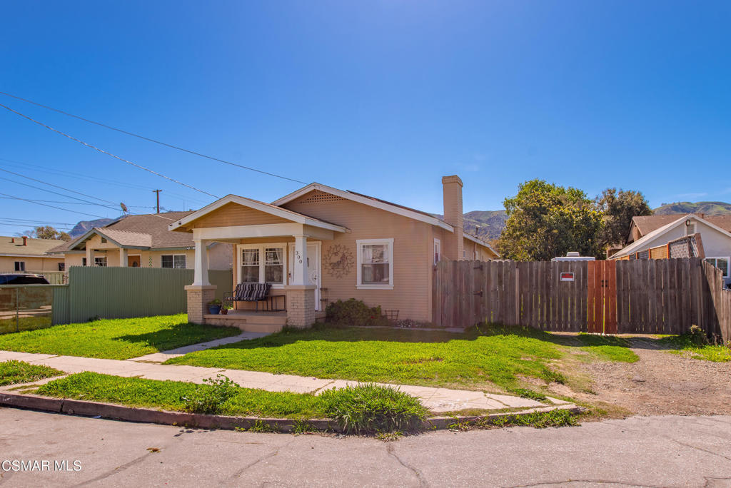 300 E Ventura Street
