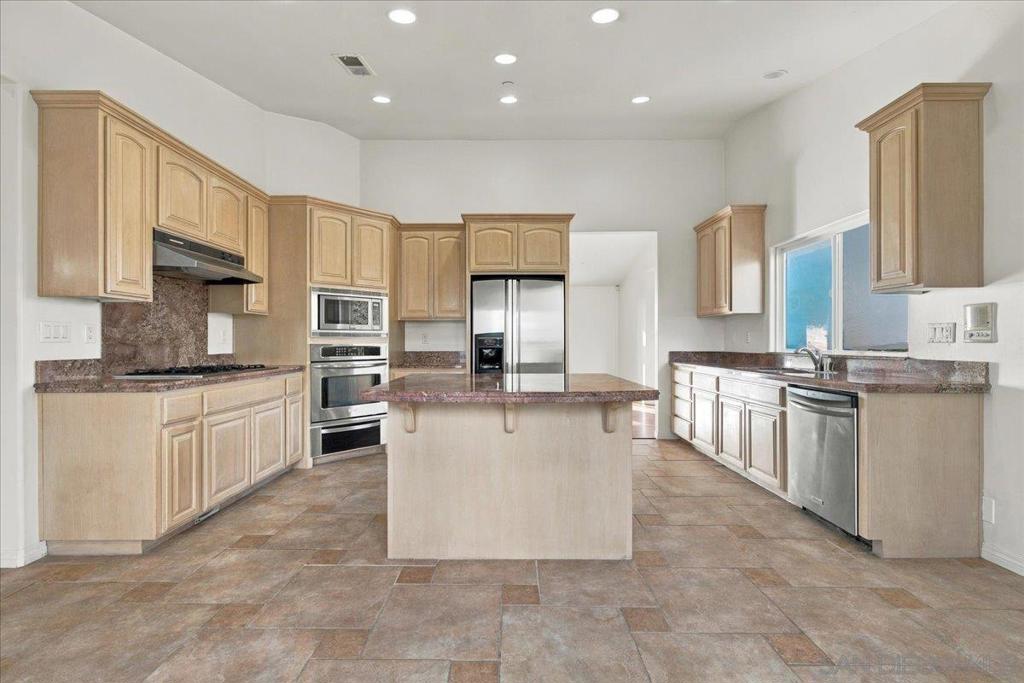 800 Alta Lane