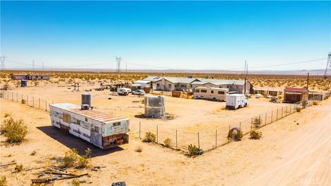 Photo of 25330 Vancouver Avenue, Adelanto, CA 92301 (MLS # CV26030475)