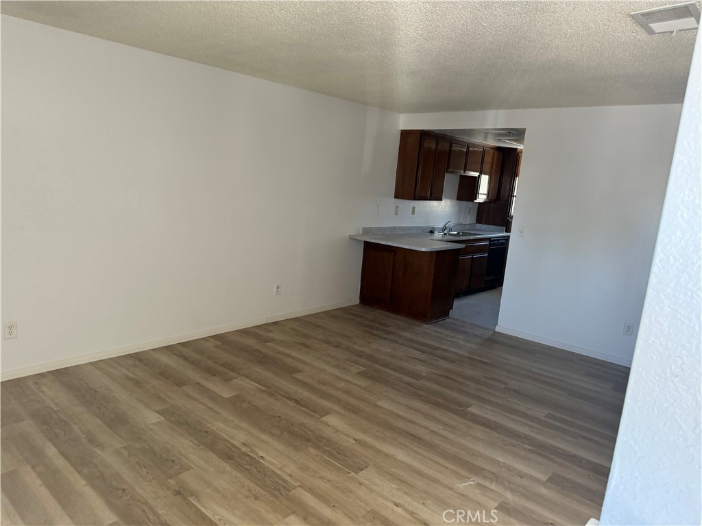 20285 Serrano