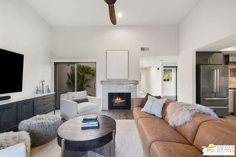 Photo of 300 E Tiffany Circle, Palm Springs, CA 92262 (MLS # 24358441)